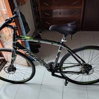 Merida Mountain Bike ibrida