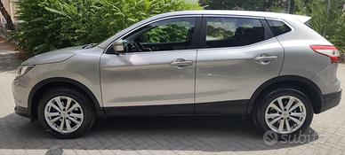 Nissan Qashqai 1.5 turbodiesel 