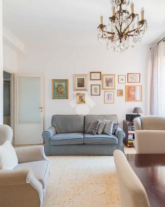 2 LOCALI A ROMA