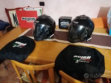 Caschi con interfono