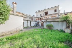PIEVE DI SOLIGO tre unità immobiliari C403