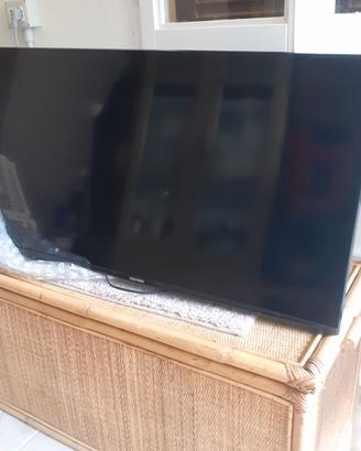 Televisori