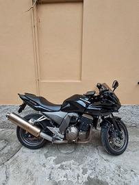 Kawasaki z750s permuto con Honda Shadow vt600