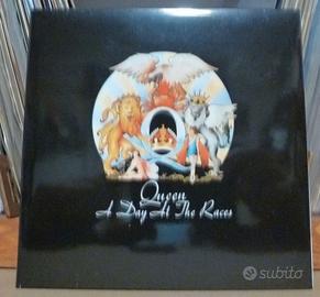 Cd Queen – A Day At The Races  Paper slave Raro