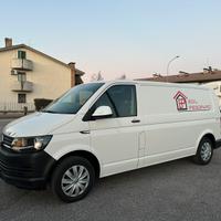 Volkswagen Transporter T6 passo lungo