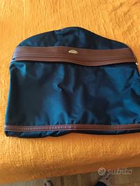 porta abiti da viaggio Samsonite