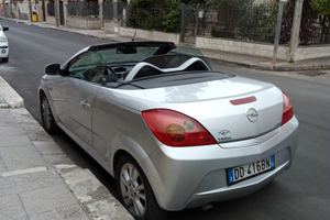 Opel Tigra cabrio coupé