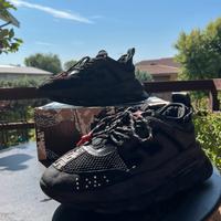 Versace chain reaction