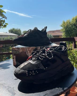Versace chain reaction