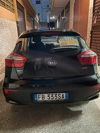 Auto perfetta come nuova .