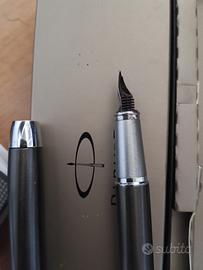 Penna Stilografica Parker Originale in Cofanetto 
