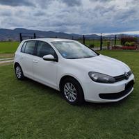 Volkswagen Golf VI 1.6 TDI