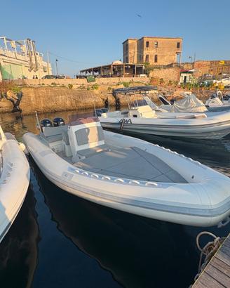 Gommone Blade 28 (soffio)