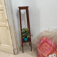 Colonna angoliera portafiori antica
