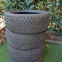 pneumatici invernali 225 45 R17 