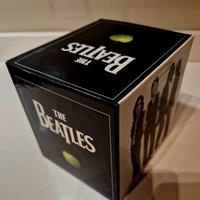 THE BEATLES APPLE