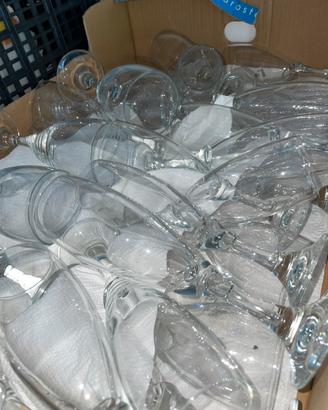 Bicchieri da vino e prosecco