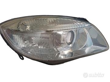 FARO DX SKODA FABIA O ROOMSTER