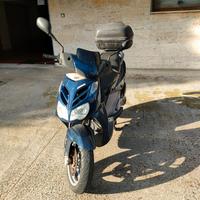 Aprilia Sportcity 300 - 2011