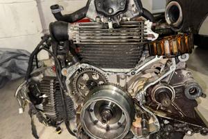Motore ducati 696