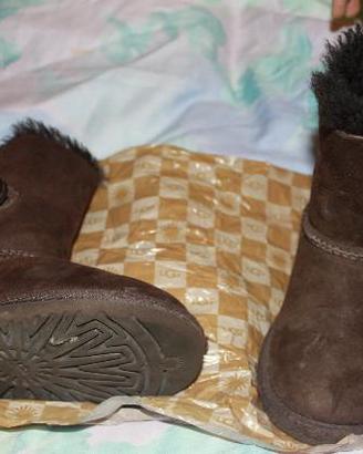 Stivaletti bimba UGG AUSTRALIA T BAILEY BUTTON 25