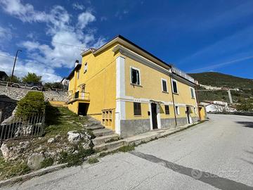 Casa Indipendente San Pio delle Camere [GRE460VRG]