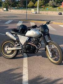 Honda 650 dominator rd02 nx scrambler cafe racer