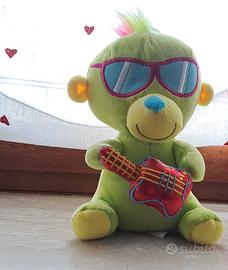 Peluche verde con occhiali 