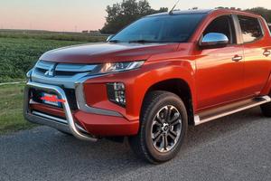 auto mitsubishi 