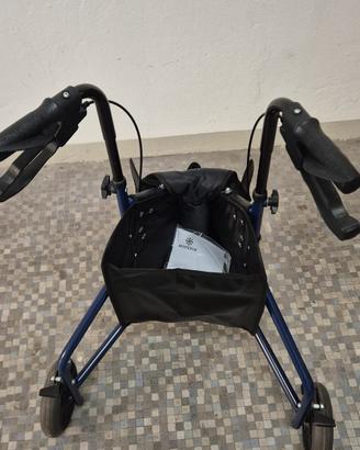 Rollator, deambulatore pieghevole 