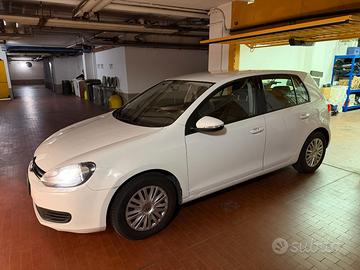 Volkswagen Golf 1.6 TDI DPF 5p – 2012 – 150.000km