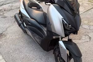 Yamaha XMAX 300 - 29000km