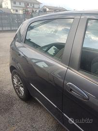 Porta post dx FIAT GRANDE PUNTO EVO 2010