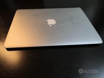 MacBook Air 13” Intel i7 – Batteria NUOVA - VELOCE