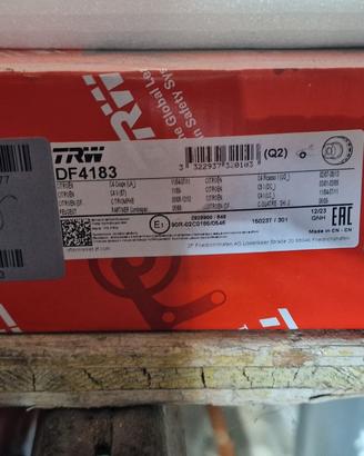 dischi freno TRW DF418