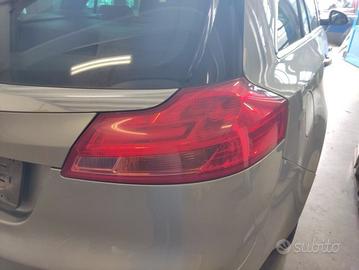 Fanale posteriore destro OPEL INSIGNIA del 2011