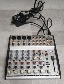 Mixer 12 canali Behringer
