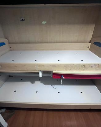 LETTO A CASTELLO + SCRIVANIA ESTRAIBILE