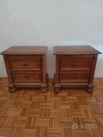 coppia comodini legno