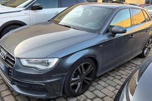 AUDI A3 SPB 1.4 TFSI COD ultra S tronic S-Line