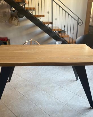 Tavolo moderno legno/ metallo