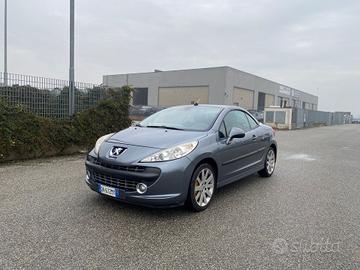 Peugeot 207 1.6 VTi 120CV CC Féline