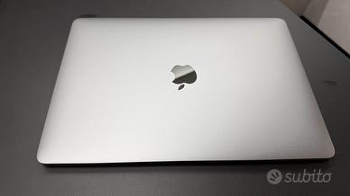 MacBook Pro 2017 - 16gb, 256 SSD, 2 thunderbolt 3