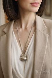 Collana lunga con portamonete vintage argentato