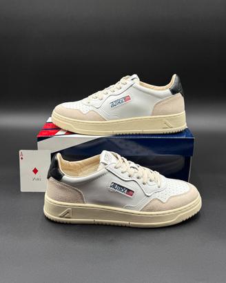 Autry Sneakers medalist low bianche nere e beige