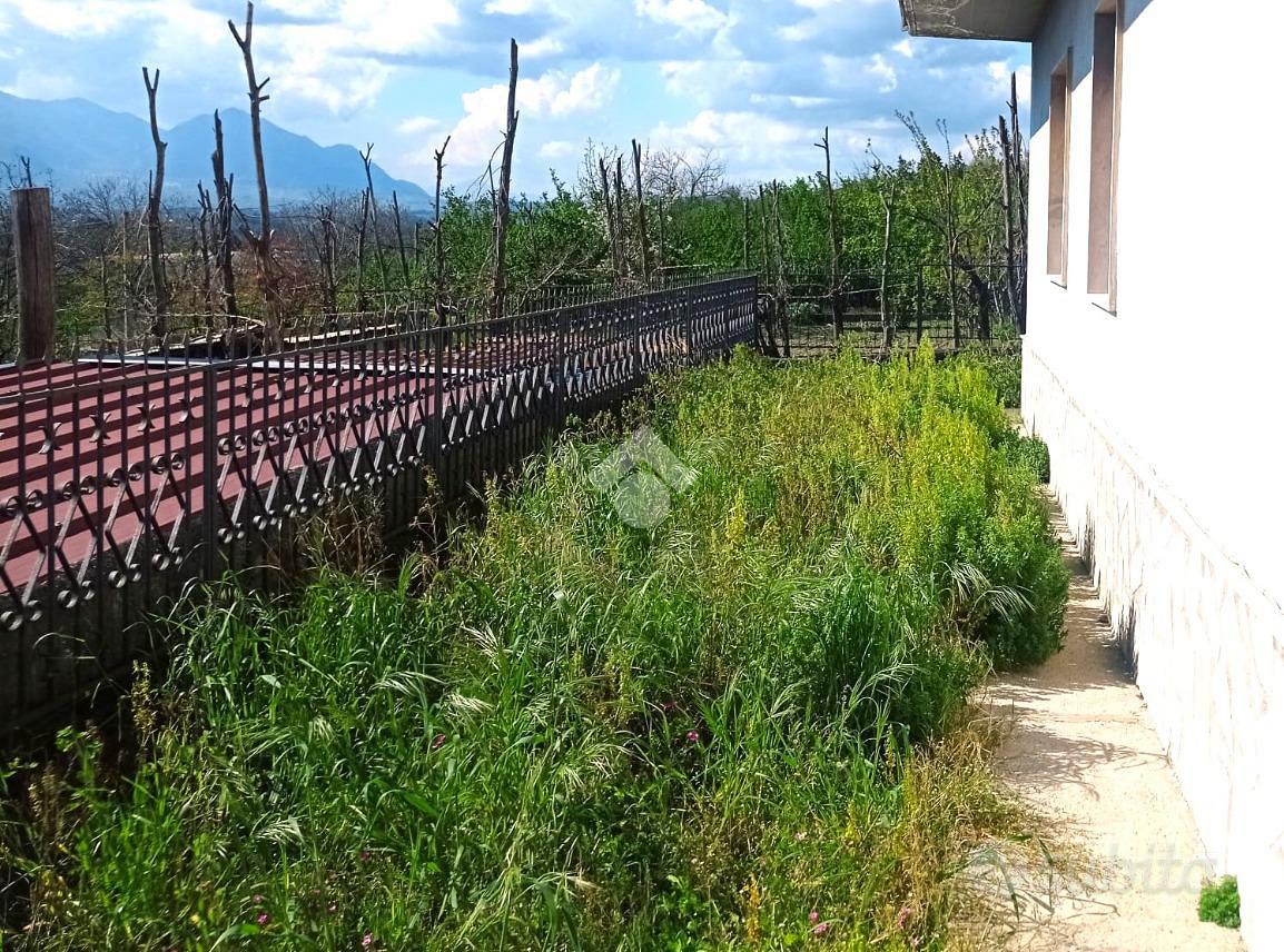 VILLA SINGOLA A SANTA LUCIA DI SERINO - Vista 2