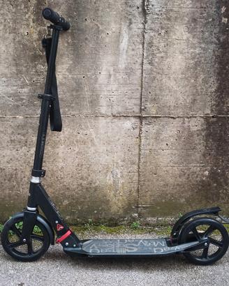 monopattino alluminio pieghevole