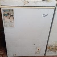 congelatore a pozzetto verticale 