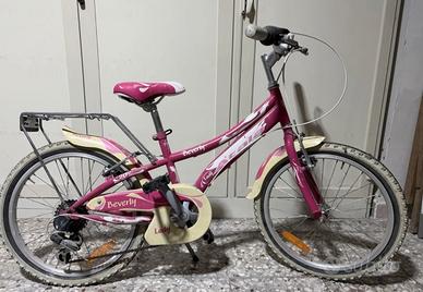Bicicletta ragazzina