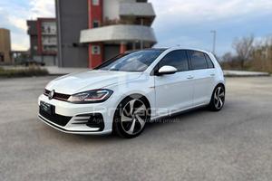 VOLKSWAGEN Golf GTI Performance 2.0 245 CV TSI DSG